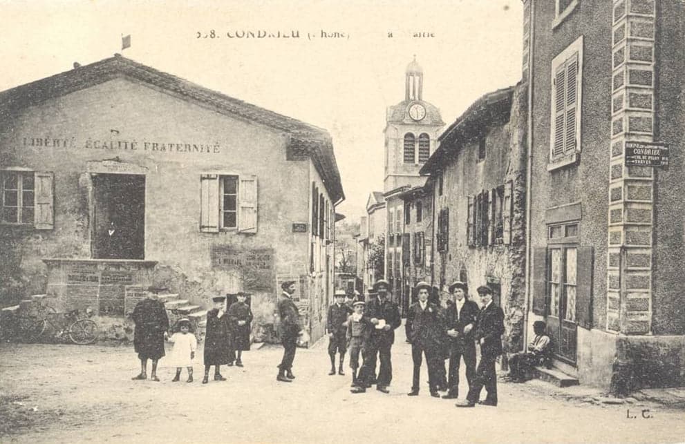 Au temps de l'ancien collège-Condrieu